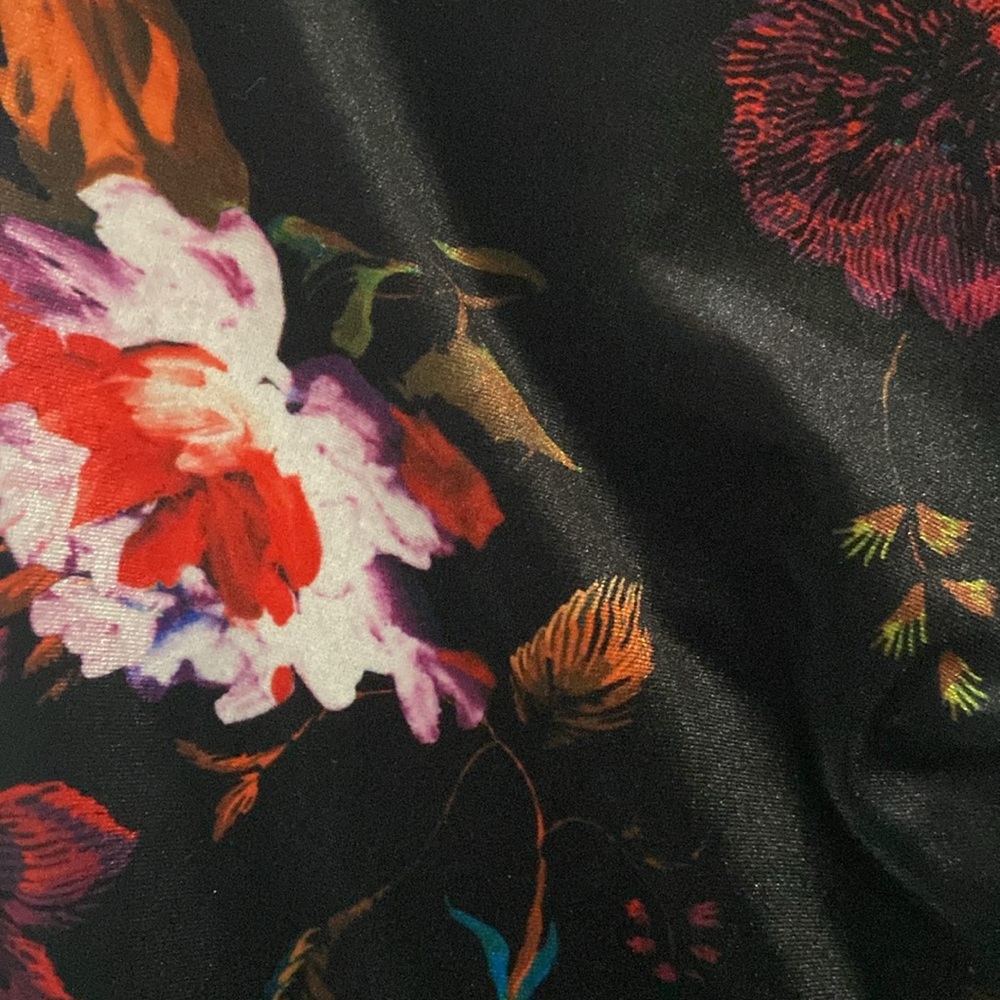 Floral velvet cocktail dress- Black Halo - Picture 2 of 6